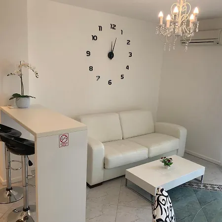 Apartman Milica Apartment *